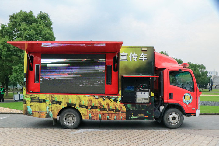 IMG_3011.jpg IMG_3011.jpg